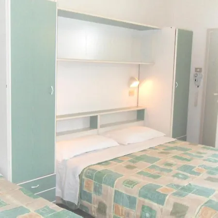 Hotell Aros 3*